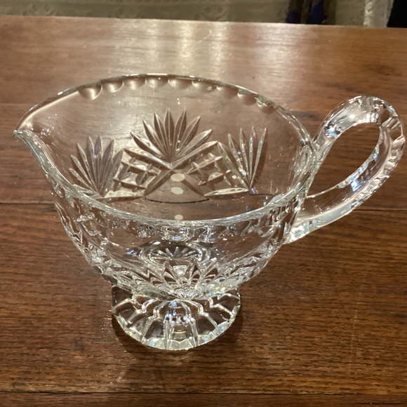 Leaded crystal footed sauce boat - Picture 1 of 7